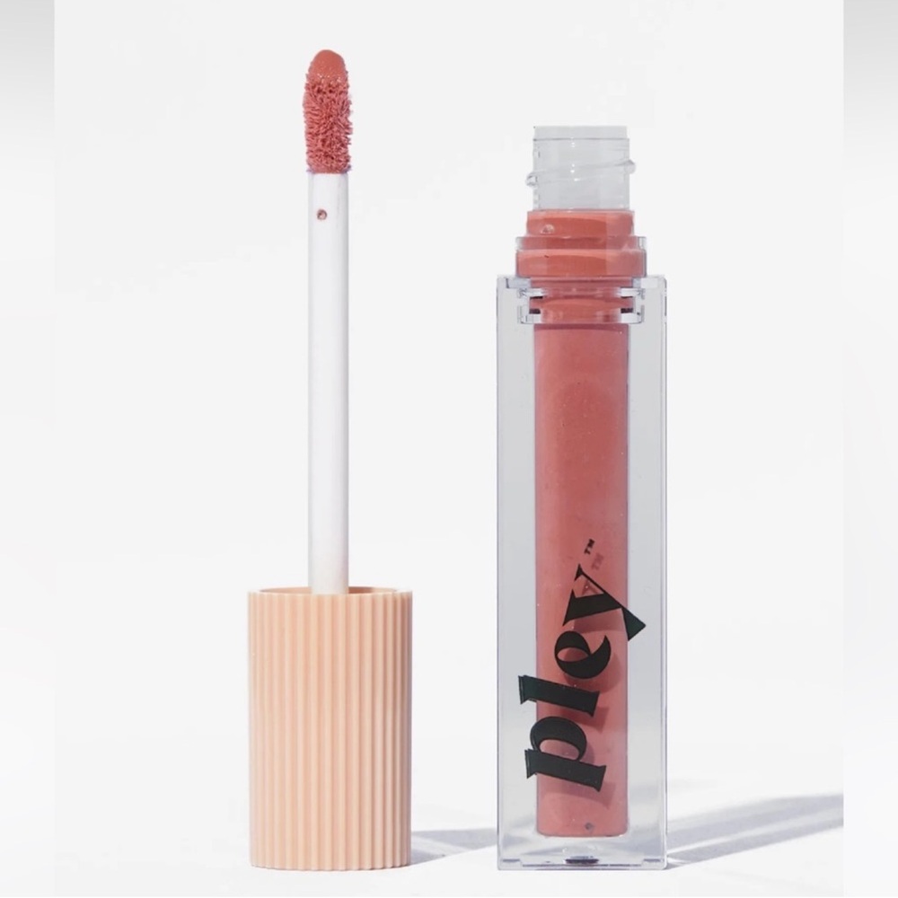 Pley Beauty Lust + Found Glossy Lip Lacquer in shade "Ethel" (Nude Rose) NIB💄💕